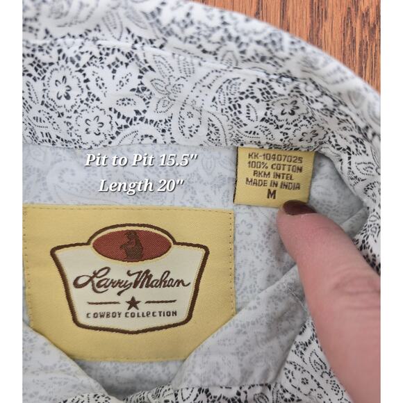 Larry Mahan 
Floral Paisley Pearl Snap Western Shirt - Picture 2 of 3